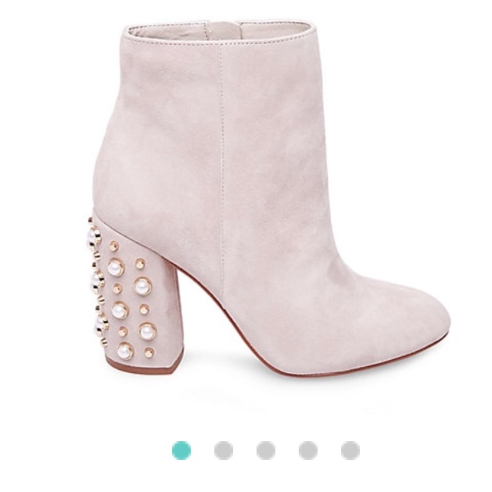 Steve Madden Yvette taupe suede shoes